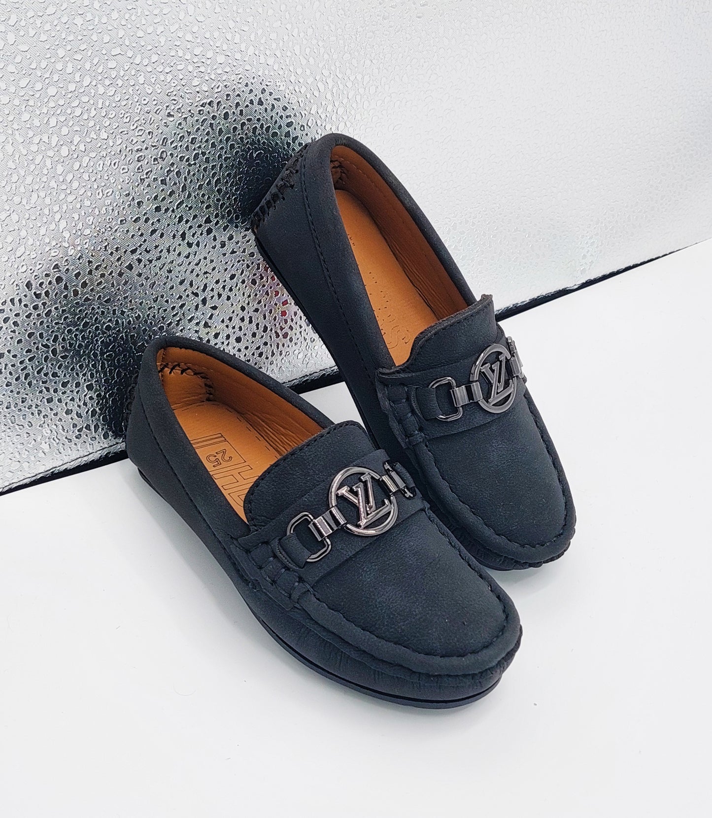 Premium Quality Velvet Loafers for Kids - AL32