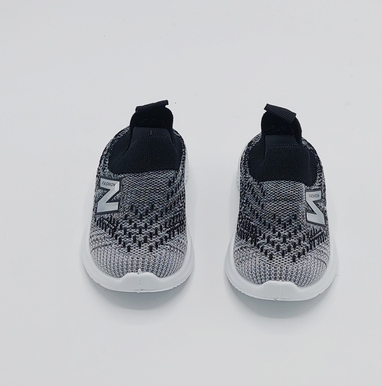 Easy-to-Wear Soft Comfortable Mesh Skechers for Kids - B126