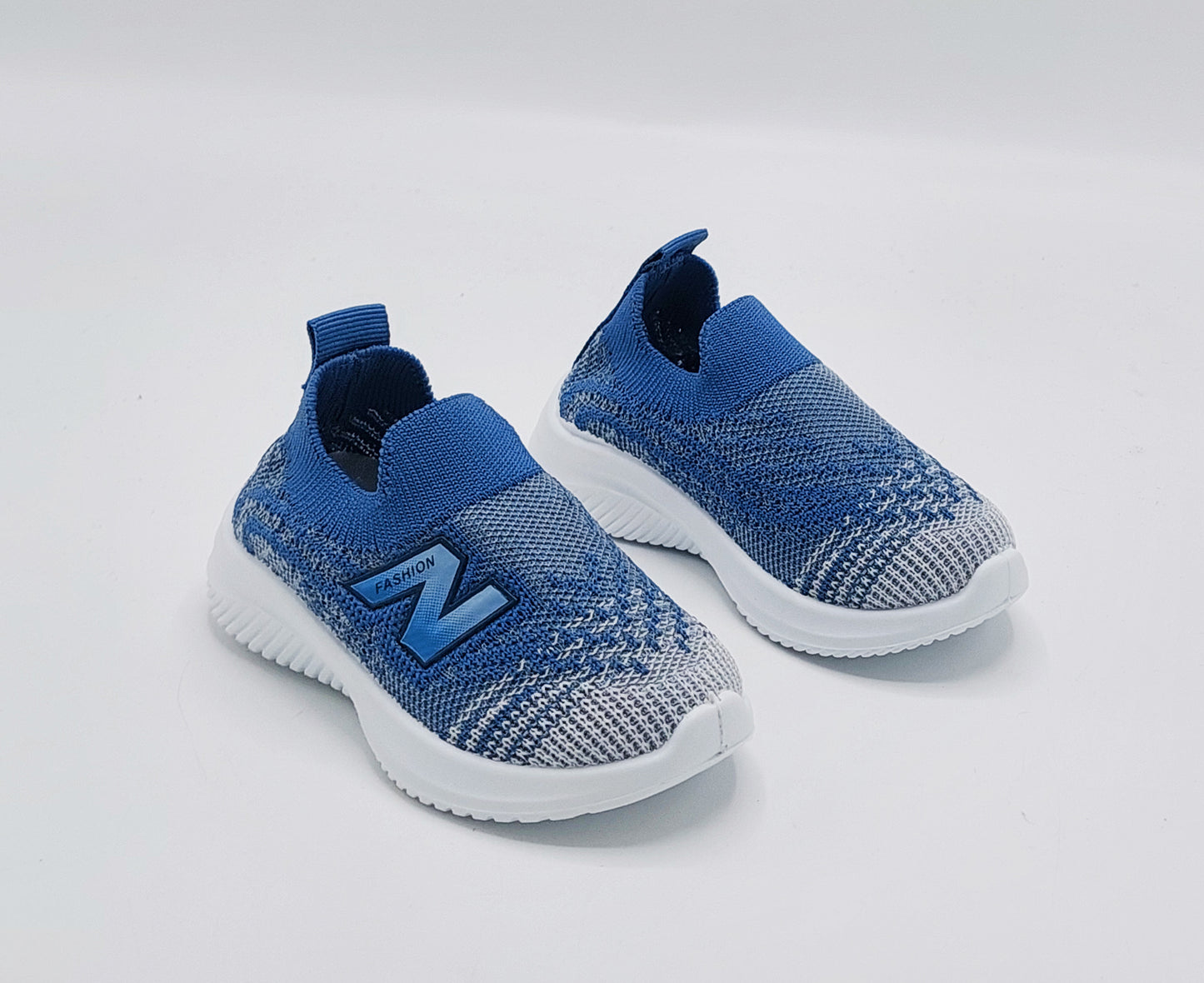 Easy-to-Wear Soft Comfortable Mesh Skechers for Kids - B126