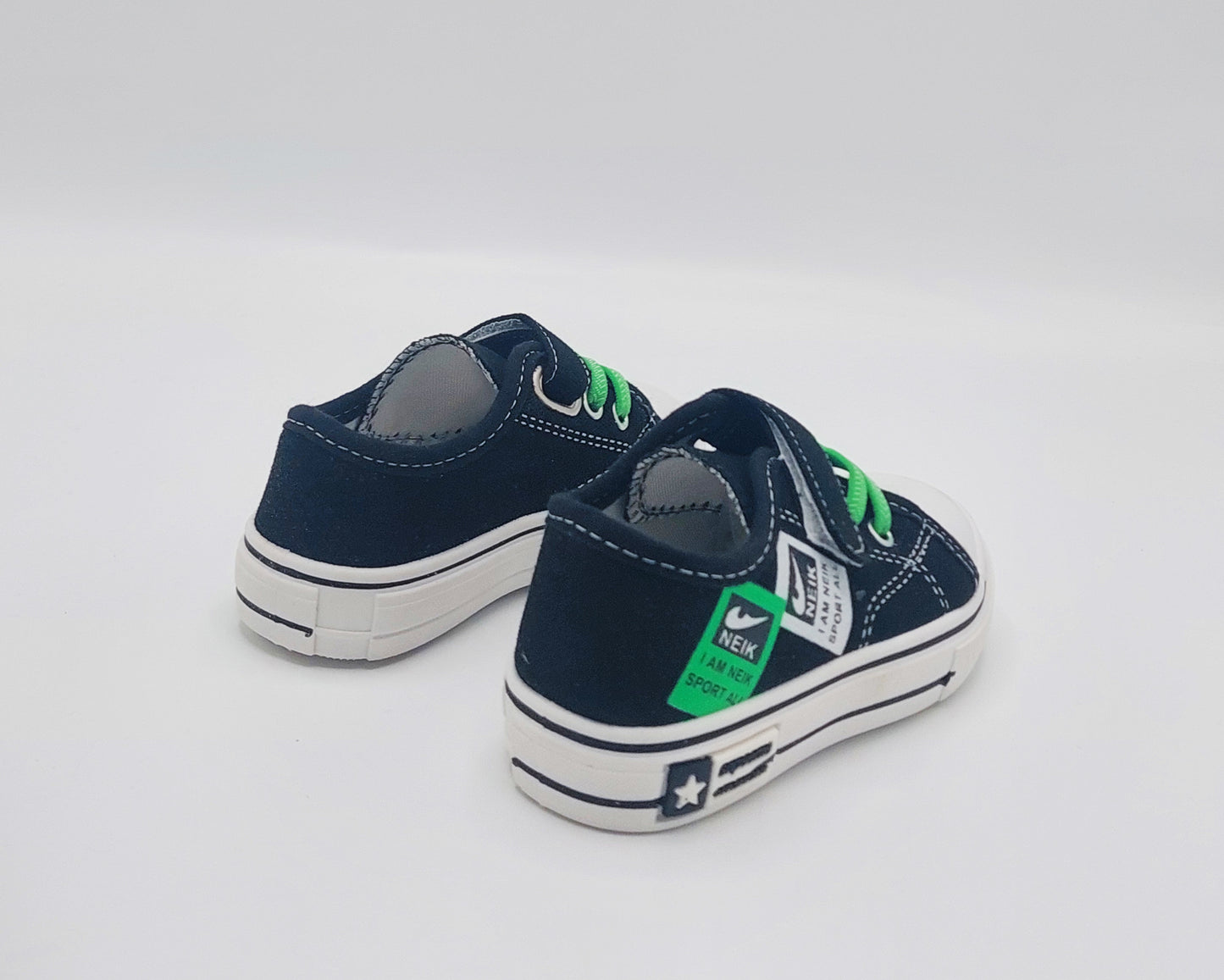 Soft Inner Sole Classic Sneakers for Kids - D30