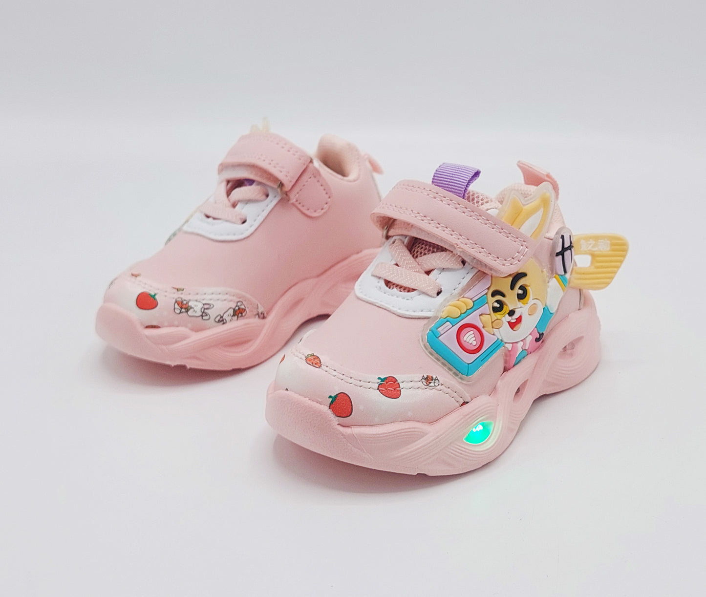 Lights in Sole Soft Sole Trendy Look Sneakers for Kids - MT14