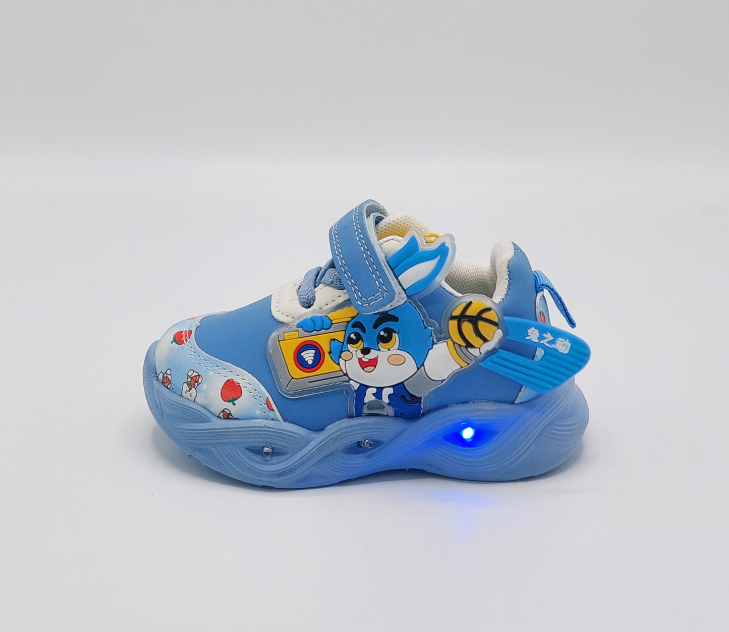 Lights in Sole Soft Sole Trendy Look Sneakers for Kids - MT14