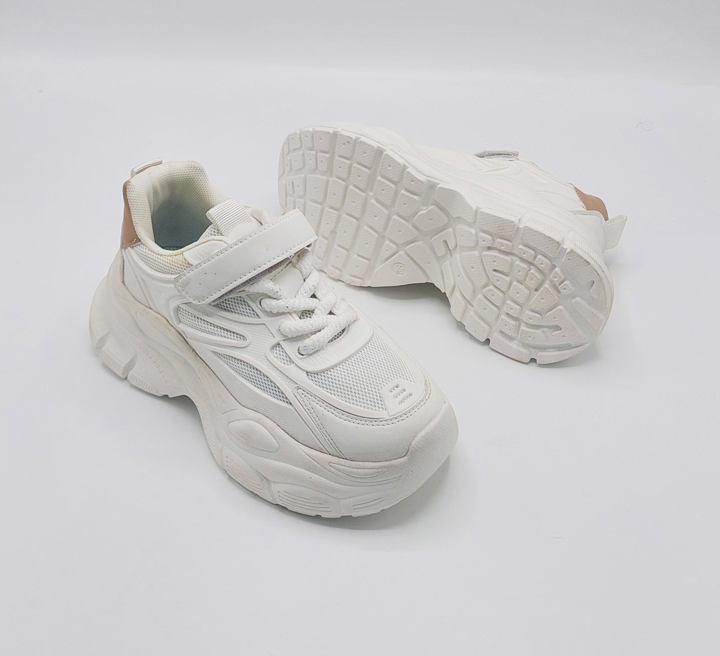 Women's Thick Sole Trendy Look Sneakers - Y-916 (White)