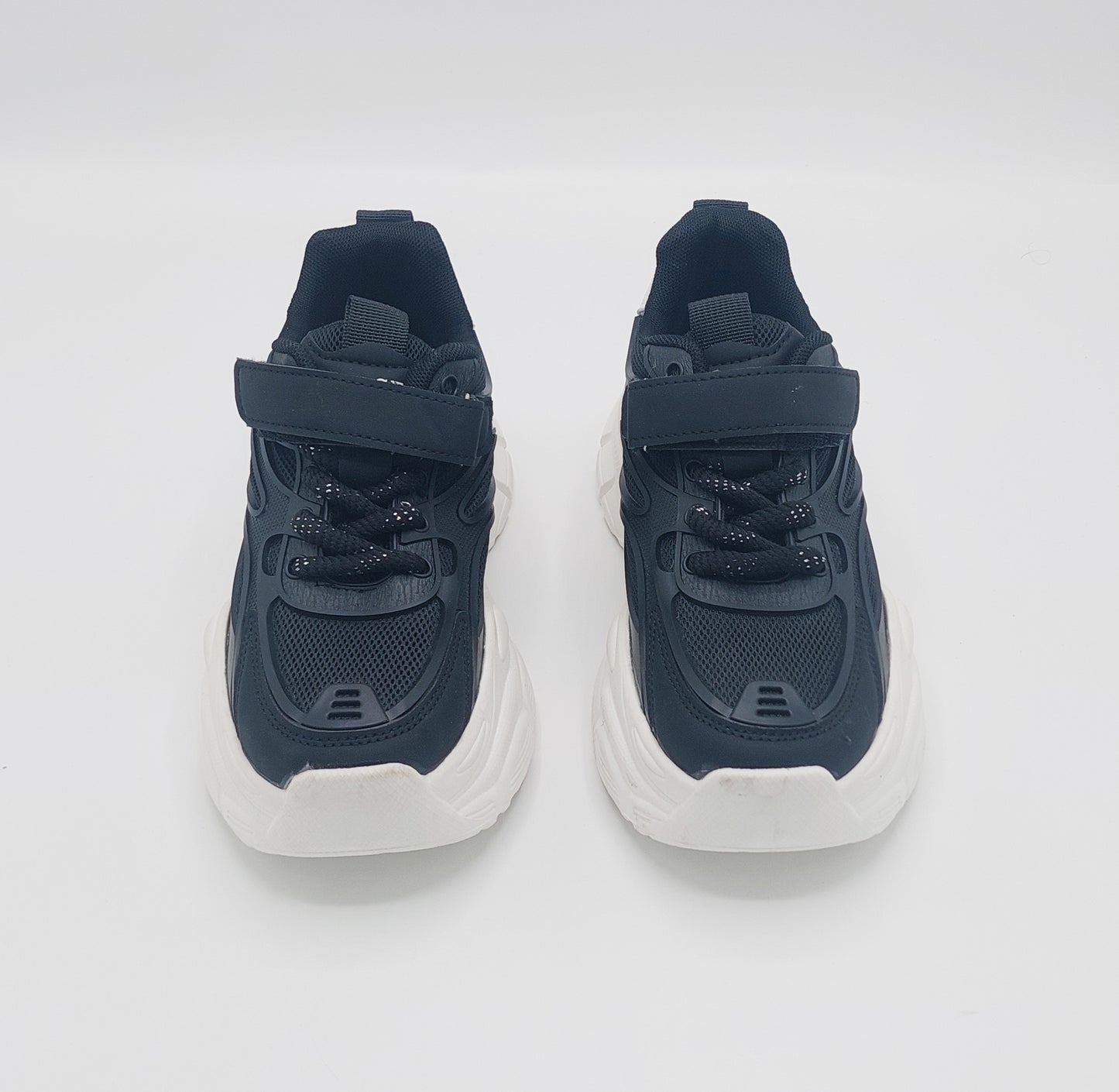 Women's Thick Sole Trendy Look Sneakers - Y-916 (Black)