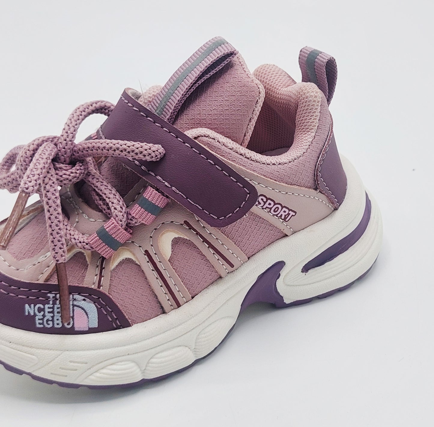 Light-Weight Trendy Look Soft Sole Sneakers for Kids - RY318
