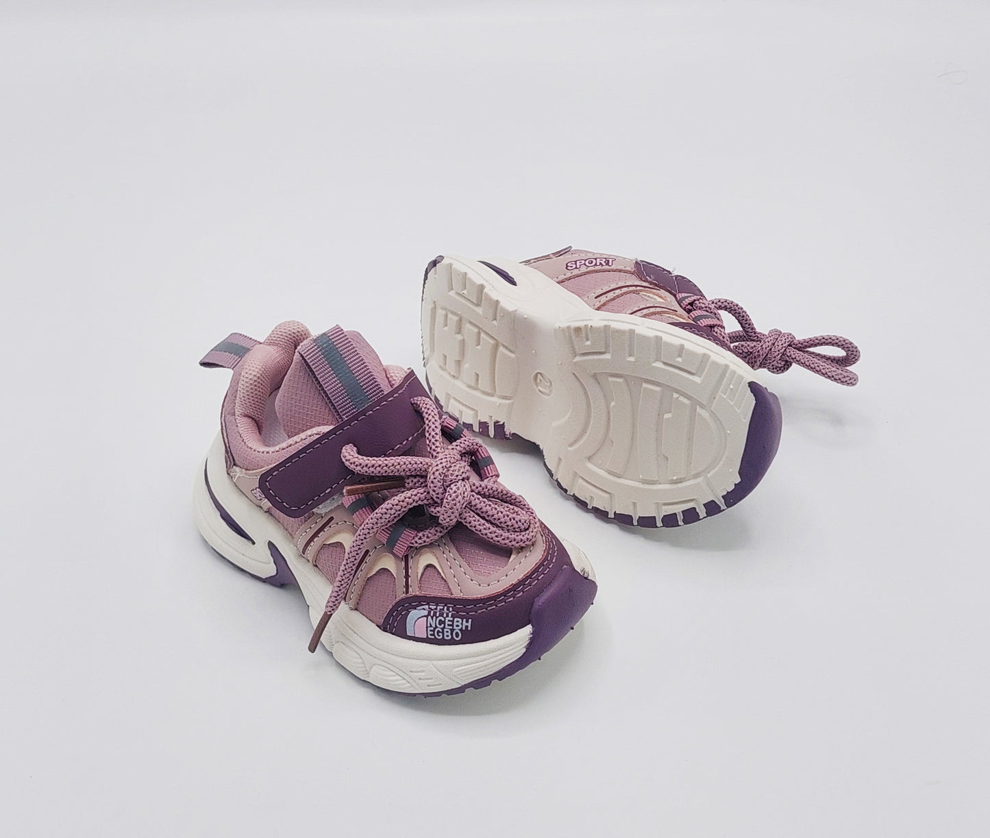 Light-Weight Trendy Look Soft Sole Sneakers for Kids - RY318