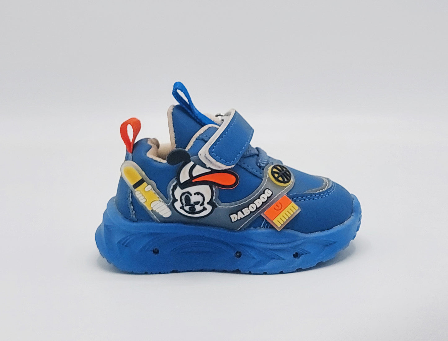 Infant's Lights in Sole Cute Design Soft Sole Sneakers - NK22