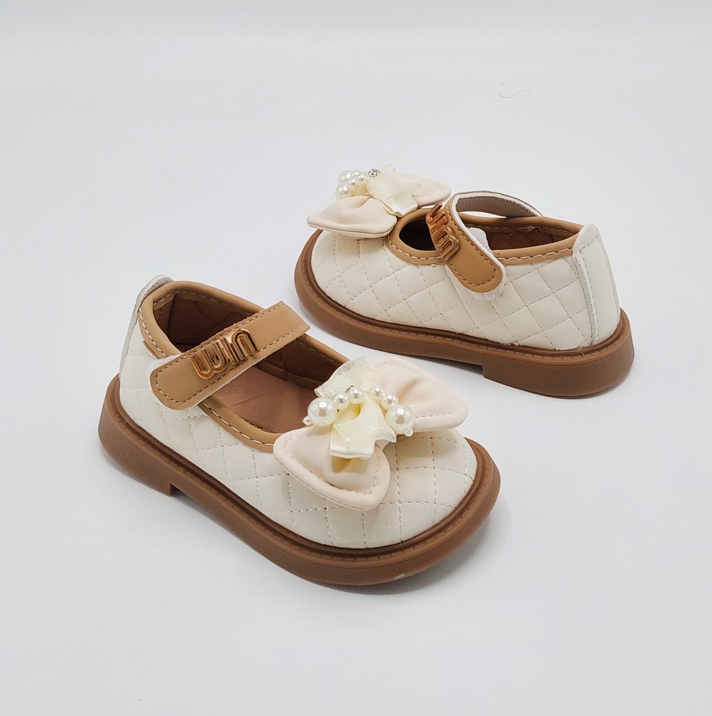 Beautiful Design Soft Sole Pumps for Kids Girls - 8520