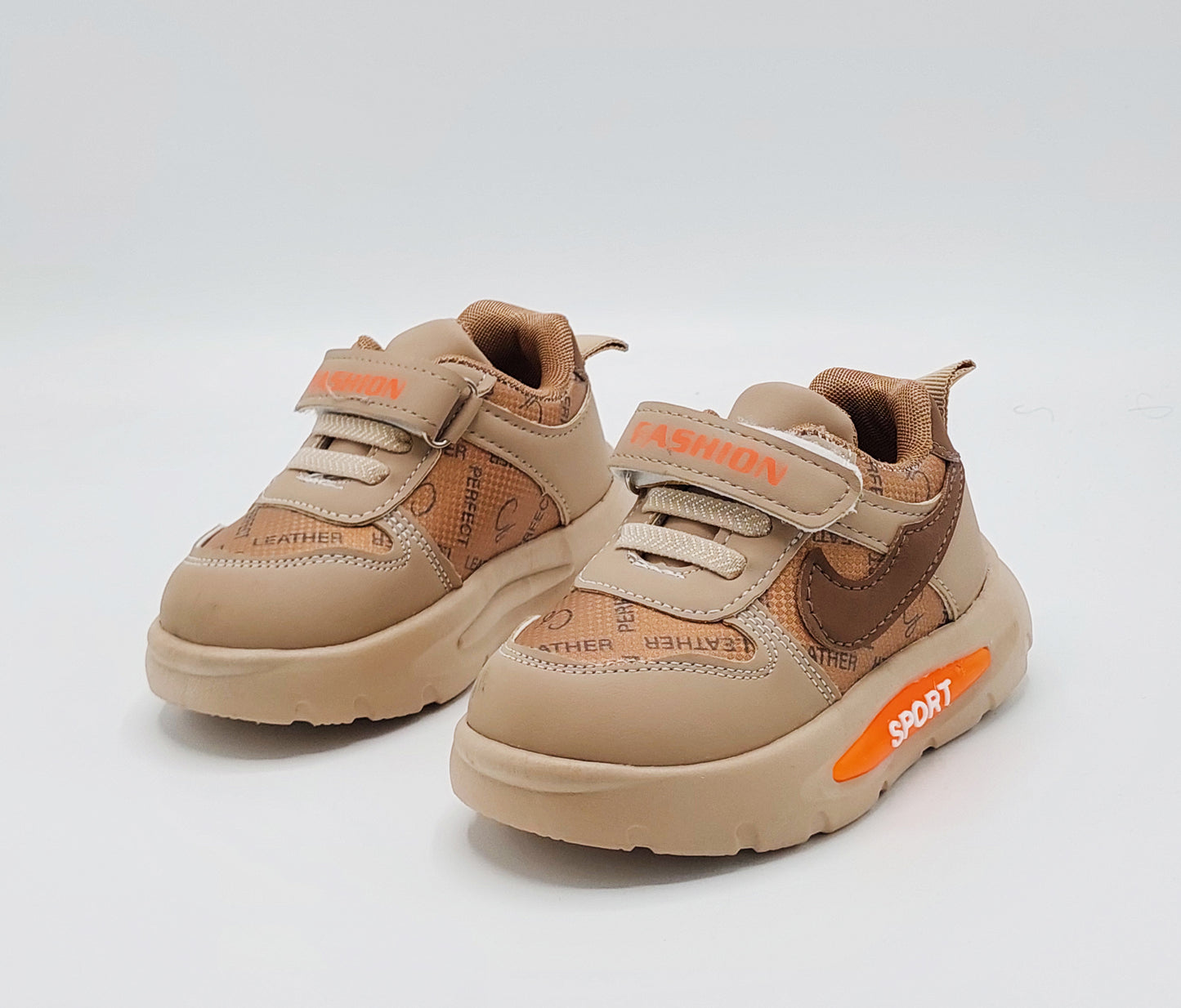 Lights in Sole Trendy Look Sneakers Shoes for Kids - F16