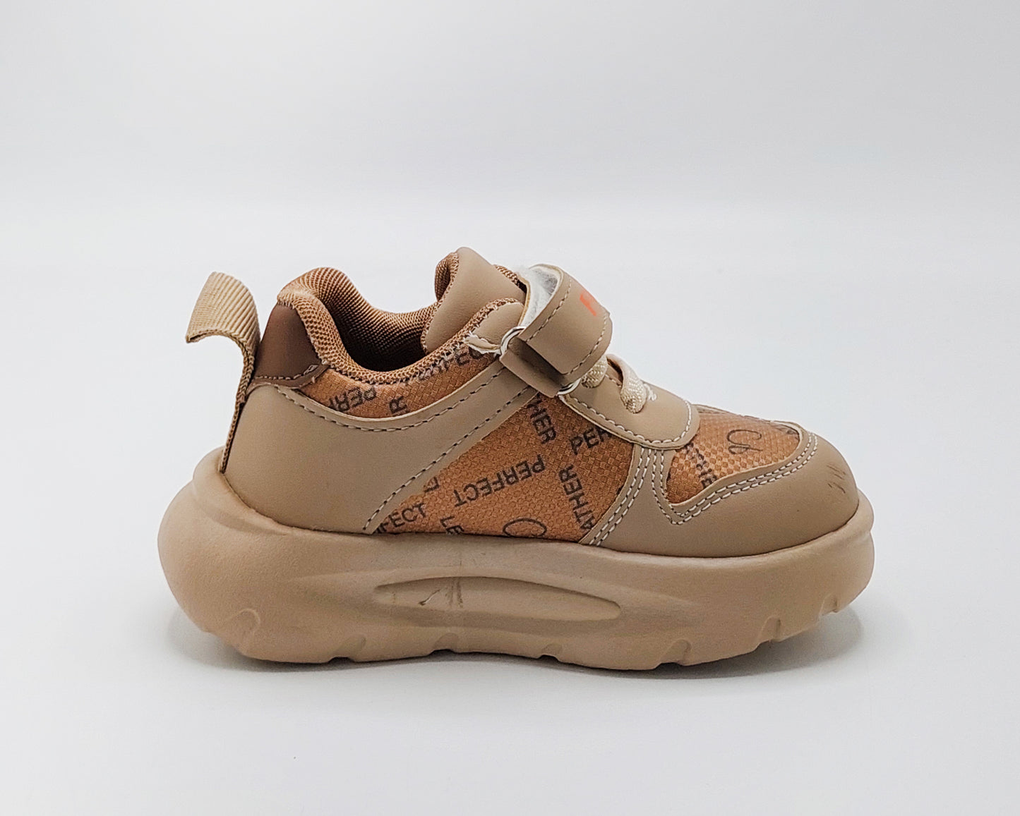 Lights in Sole Trendy Look Sneakers Shoes for Kids - F16