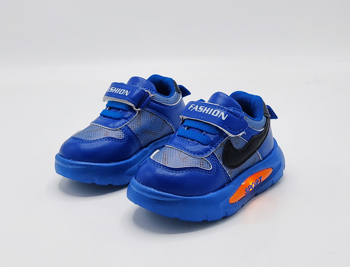 Lights in Sole Trendy Look Sneakers Shoes for Kids - F16