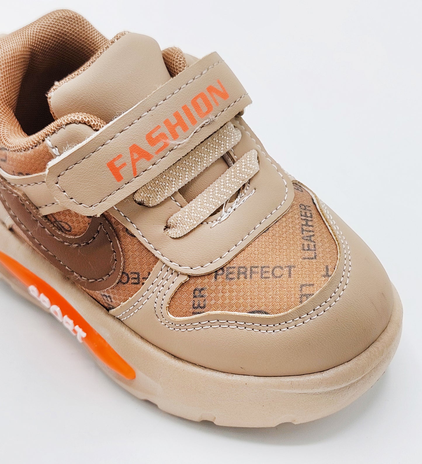 Lights in Sole Trendy Look Sneakers Shoes for Kids - F16