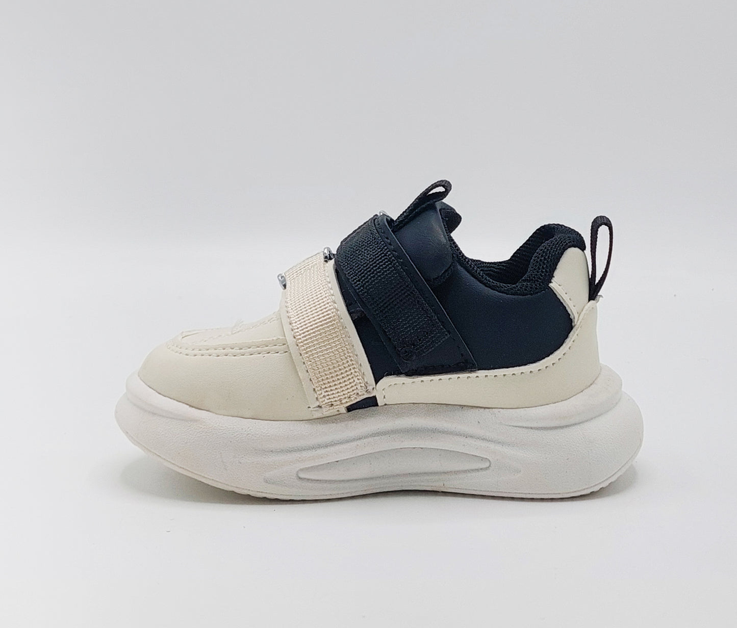 Premium Quality Trendy Look Sneakers for Kids - THA2025