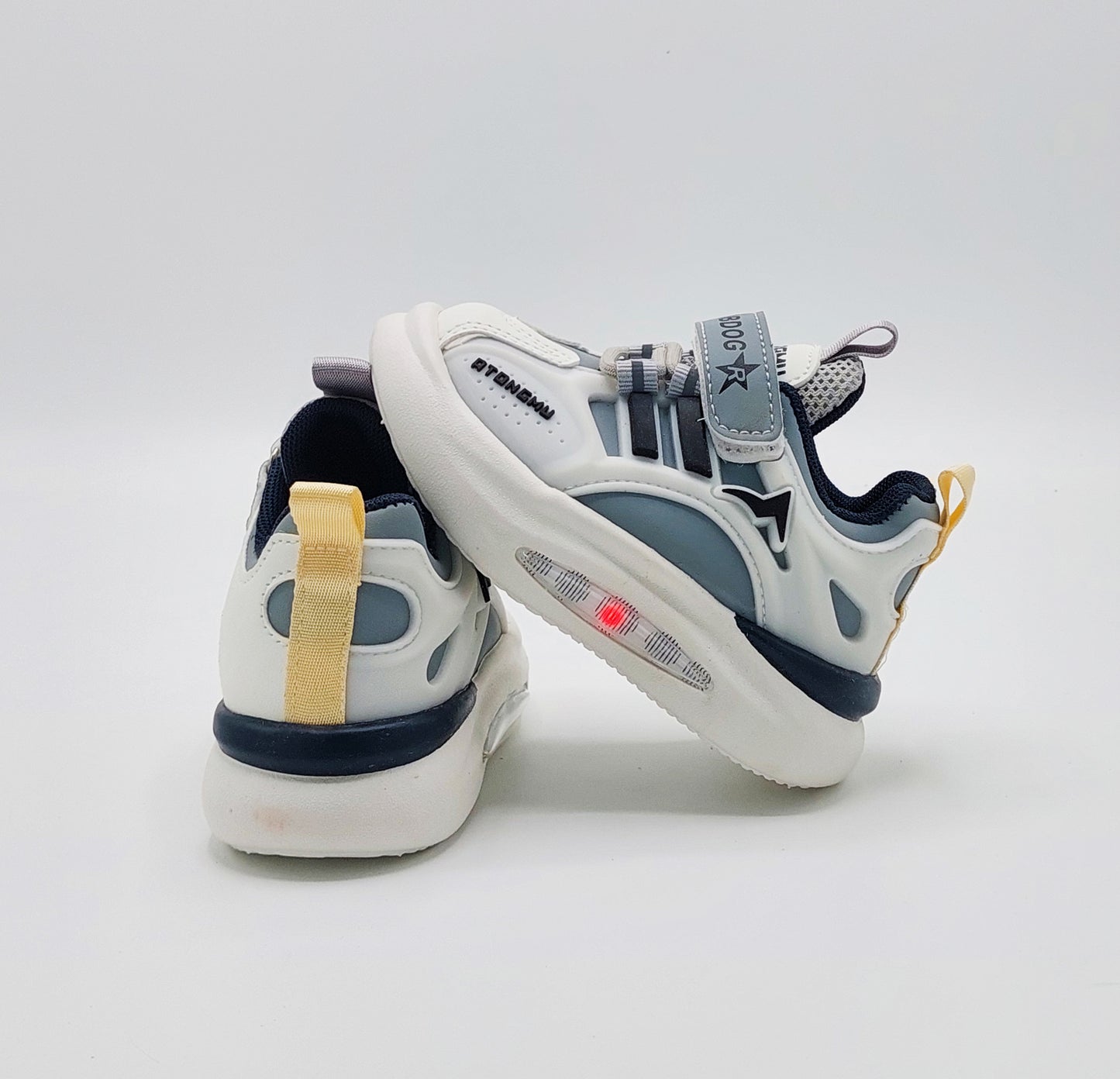 Premium Quality Lights in Sole Trendy New Look Sneakers for Kids