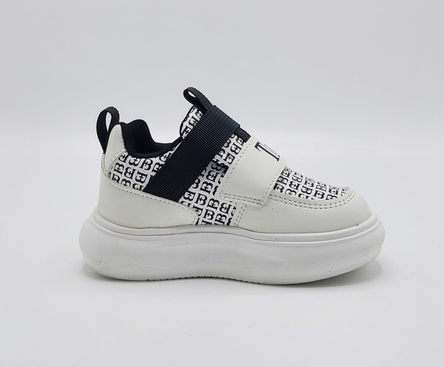 Premium Quality New Trendy Look Sneakers for Kids - BO1