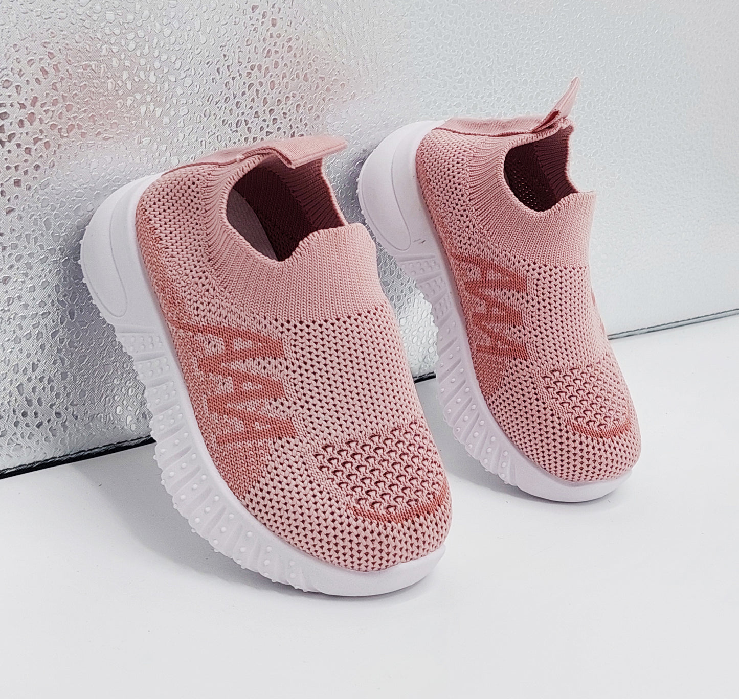 Easy to Wear Mesh Sketcher for Kids Girls and Boys - H6