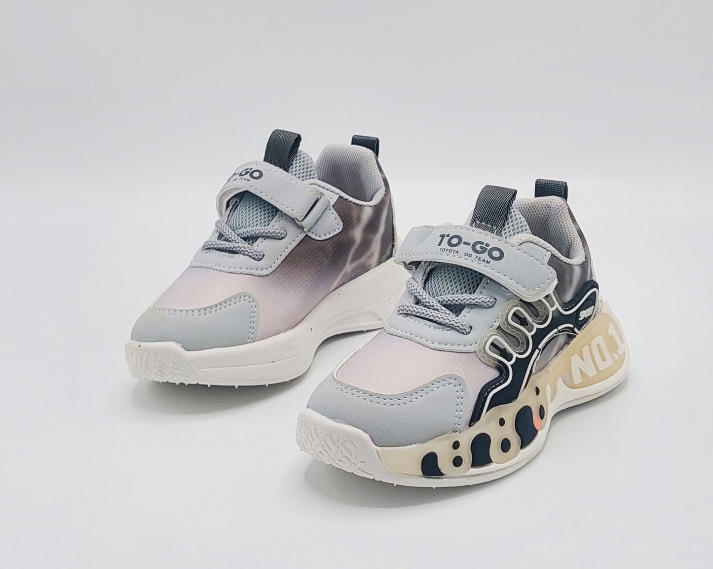 Lights in Sole Trendy Look Sneakers Shoes for Kids - OB56