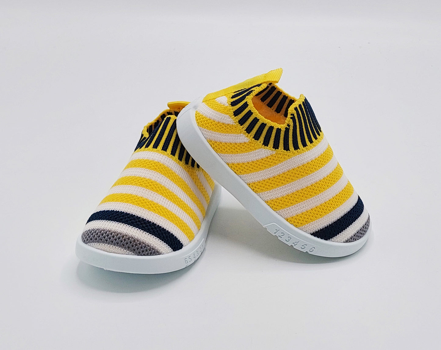 Easy To Wear Soft Comfortable Skechers for Kids - FL606