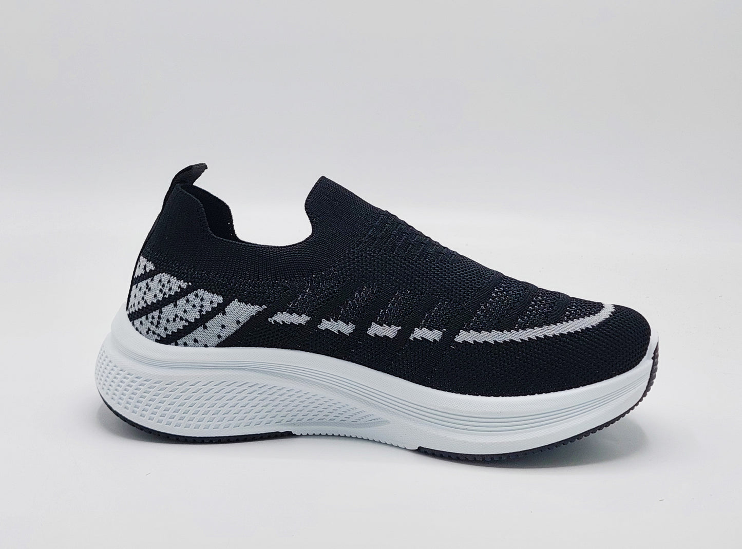 Premium Quality Soft Comfortable Sporty Look Sketchers Shoes for Men & Women - B192