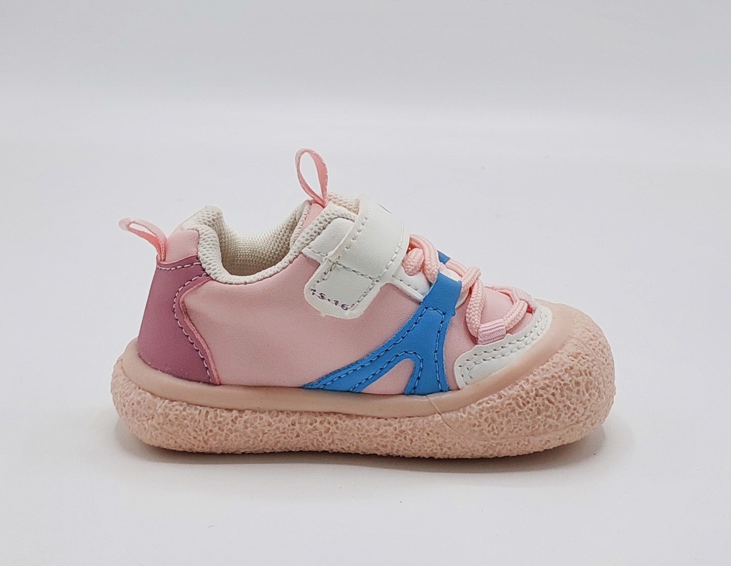 Soft Sole Trendy Look Shoes for Kids - BAT01