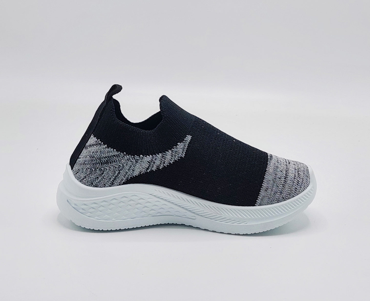 Easy-to-Wear Soft Comfortable Mesh Skechers for Kids - FMX07 (black)