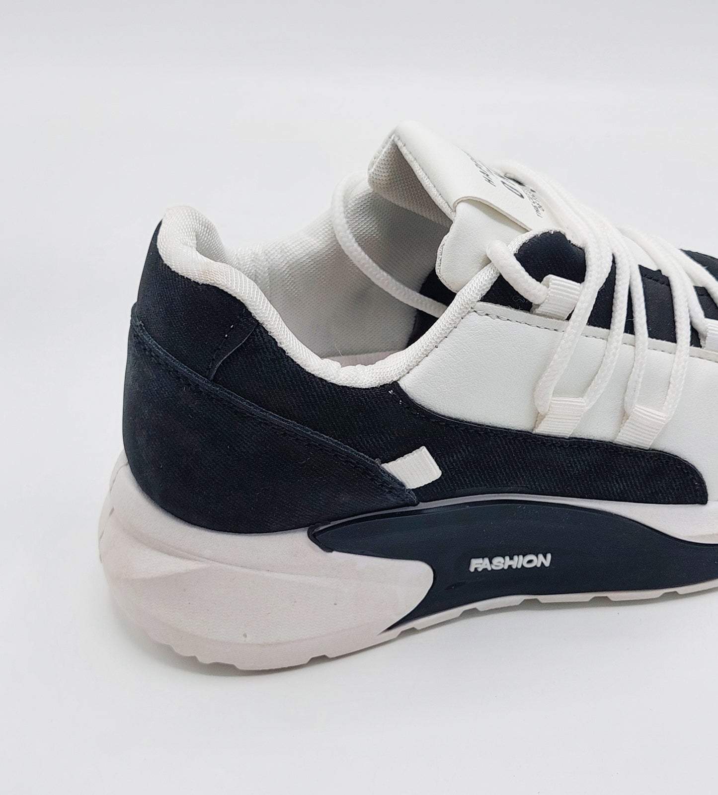 Women's Soft Comfortable Trendy Look Sneakers - 3570