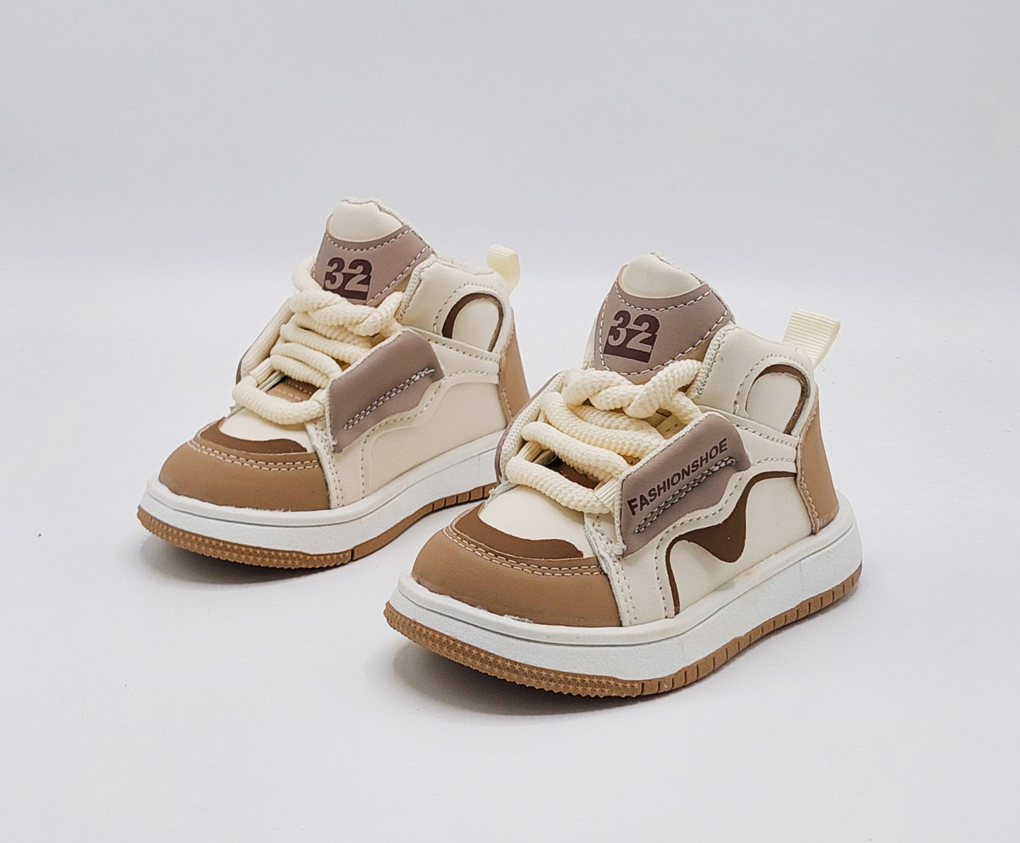 New Trendy Look Sneakers for Cool Kids - YP3