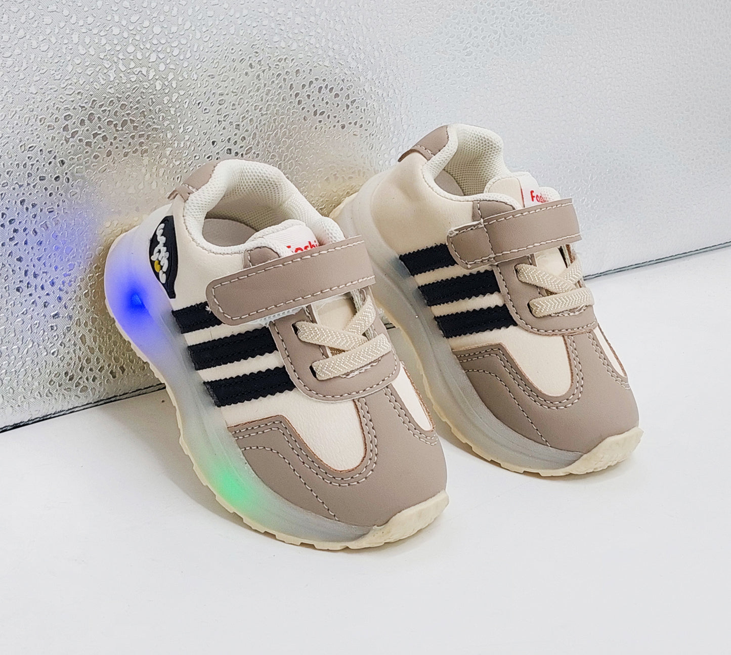 Lights in Sole Trendy Look Shoes for Kids - BAT07