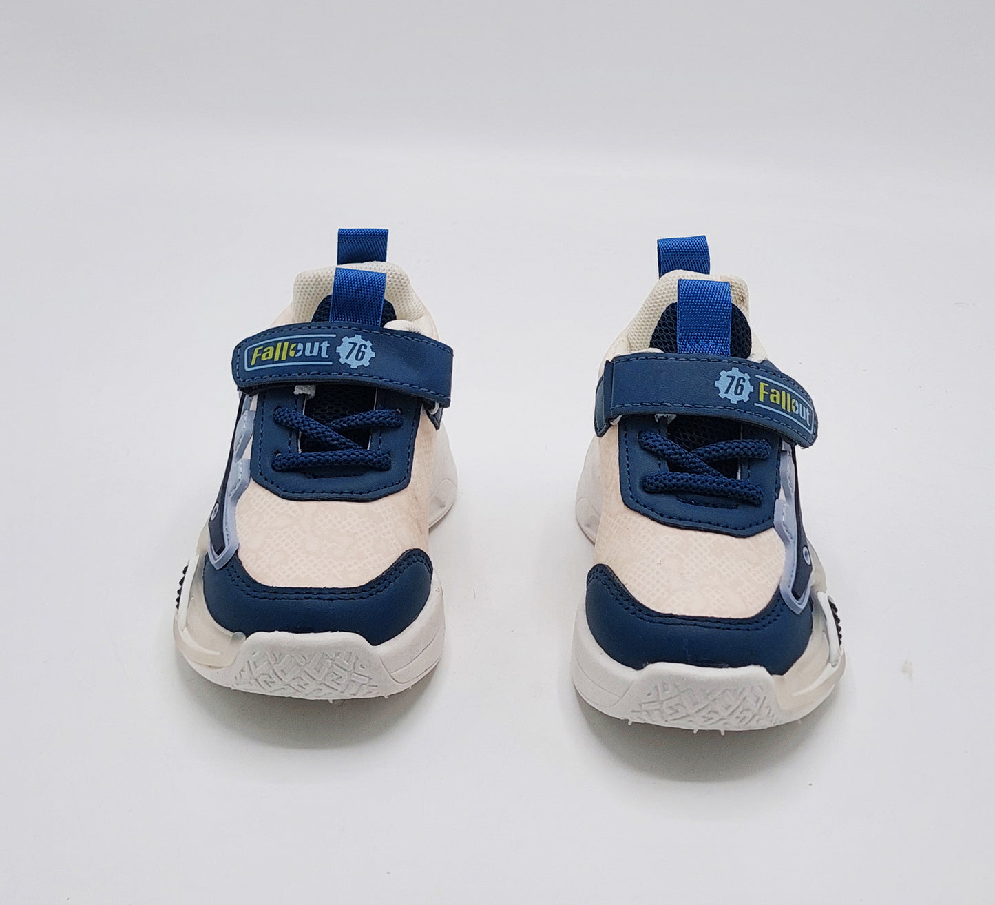 Lights in Sole Trendy Look Sneakers for Kids - OB62