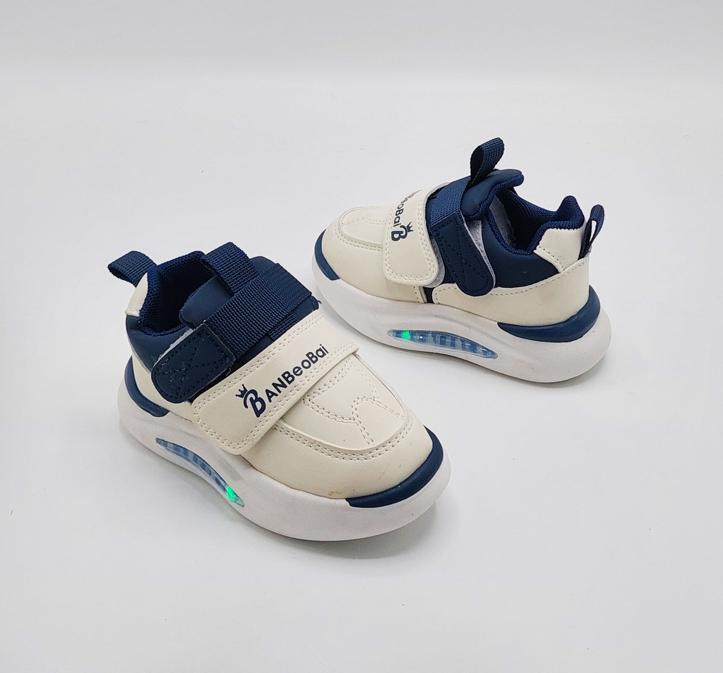 Lights in Sole Trendy Look Sneakers Shoes For Kids - AHS532 (Blue)