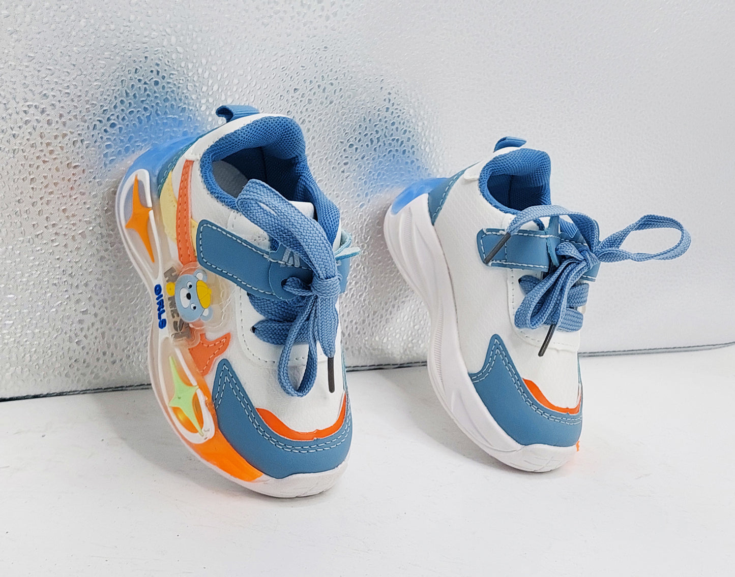 Lights in Sole Soft Sole Cute Design Shoes for Kids - YC102 (Blue)