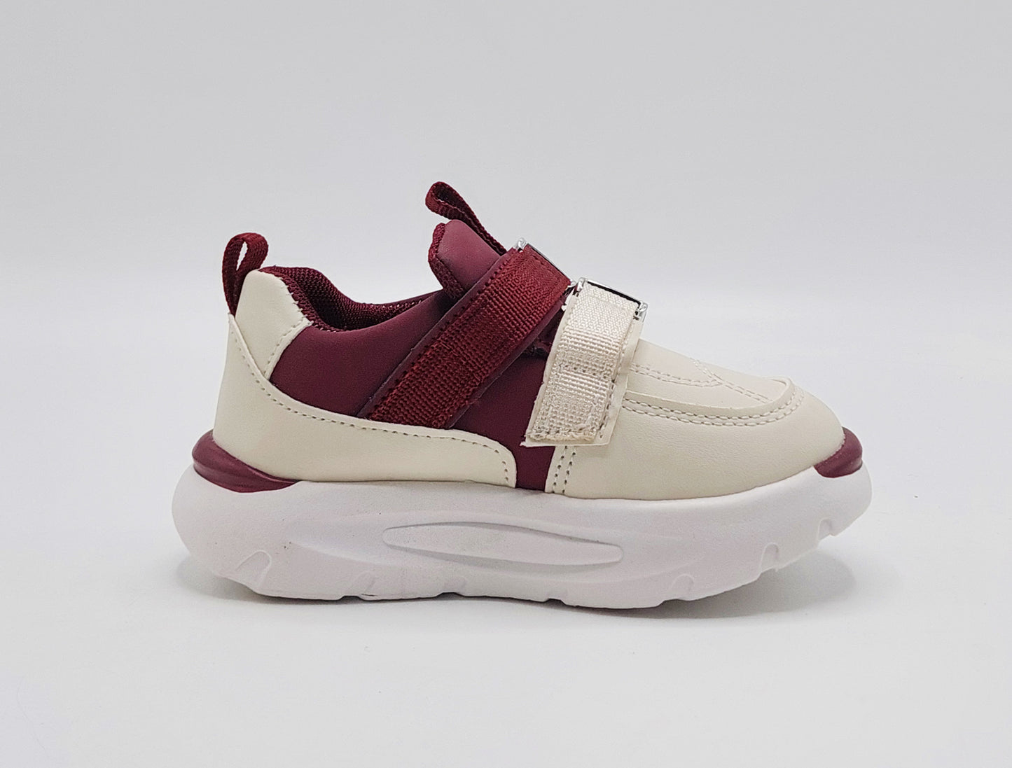 Lights in Sole Trendy Look Sneakers for Kids - LIO11(Mahroon)