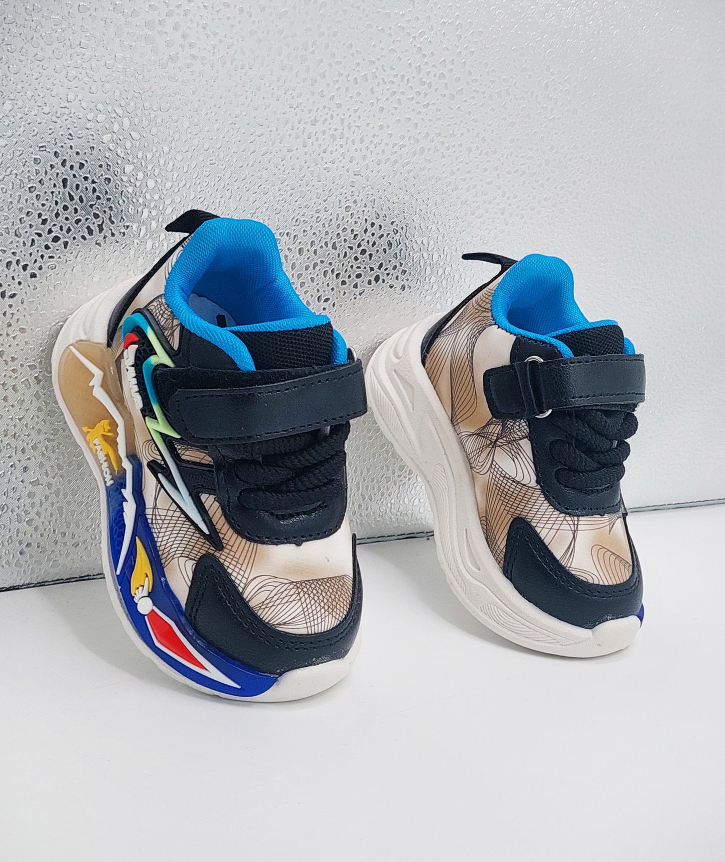 Lights In Sole Trendy Look Premium Quality Sneakers For Boys And Girls - YD5 (Beige)