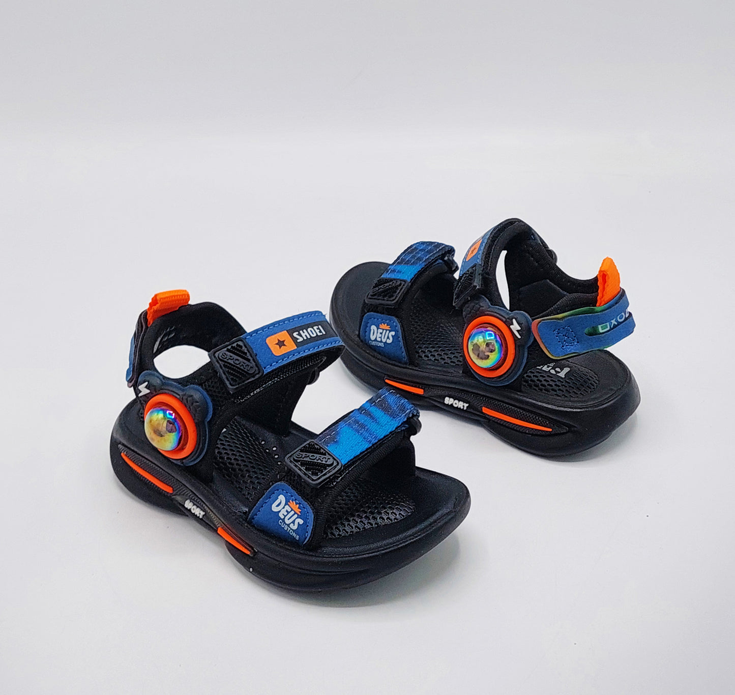 Soft Sole Trendy Look New Design Sandals For Kid's In Three Different Colours - 515B