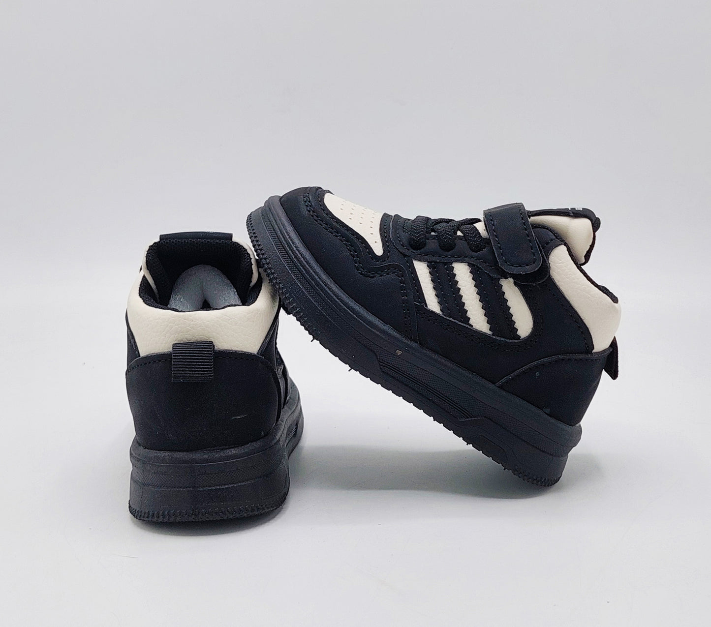 Premium Quality Stylish Look Sneakers for Kids - RFSG3