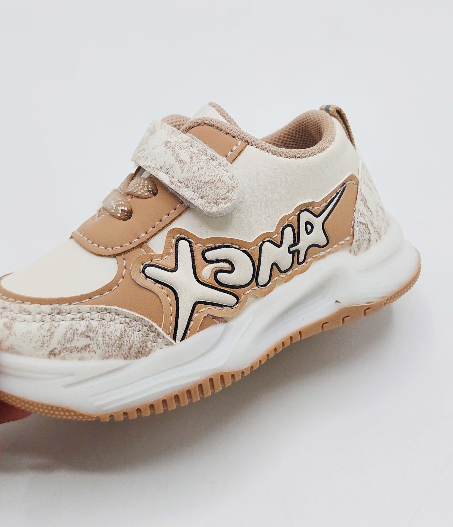 Trendy Looking LED Sole Sneakers For Kids - M14