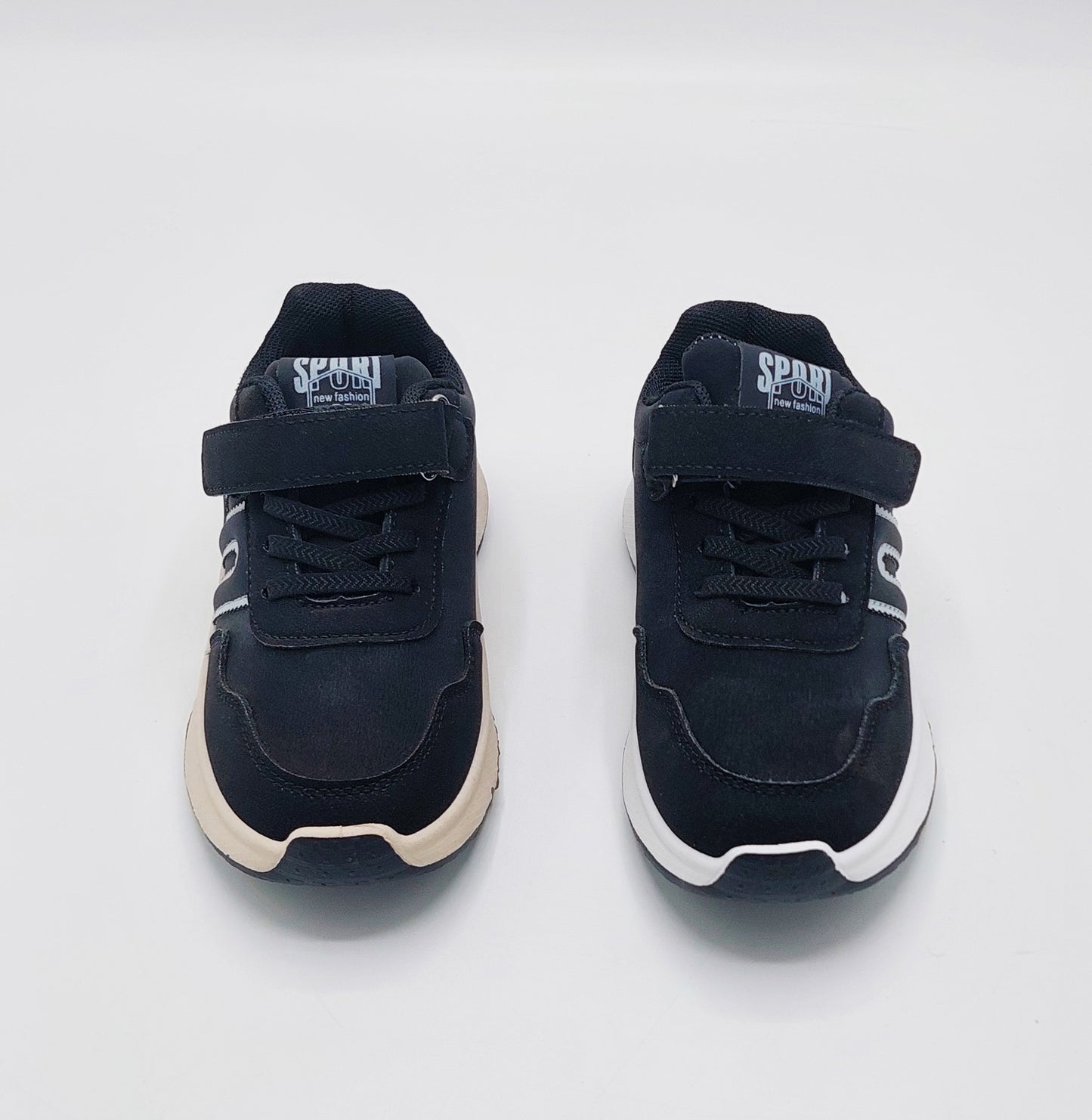 Premium Quality Sneakers For Boys - 811 (Black)