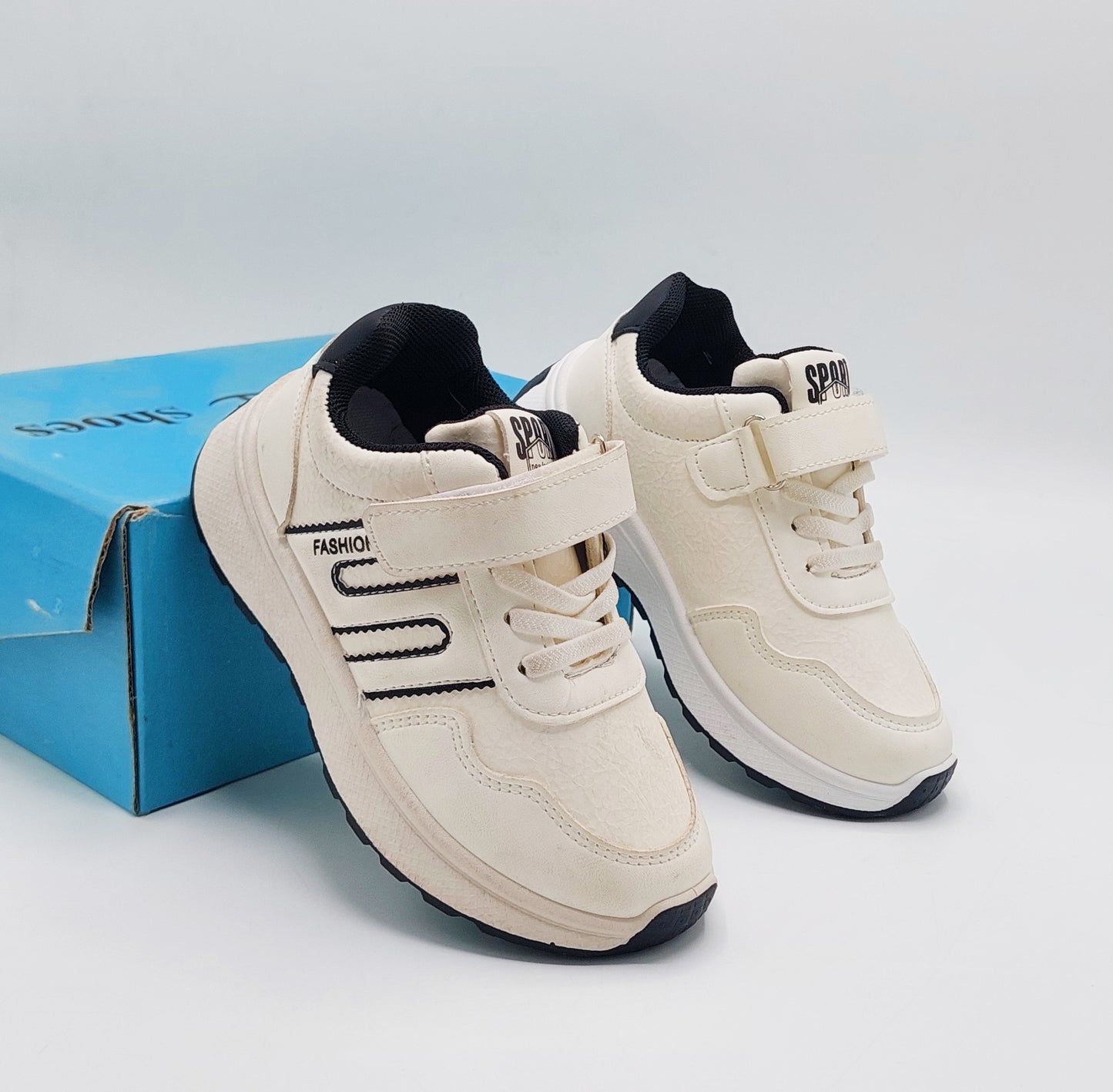 Premium Quality Sneakers For Boys - 811 (White)