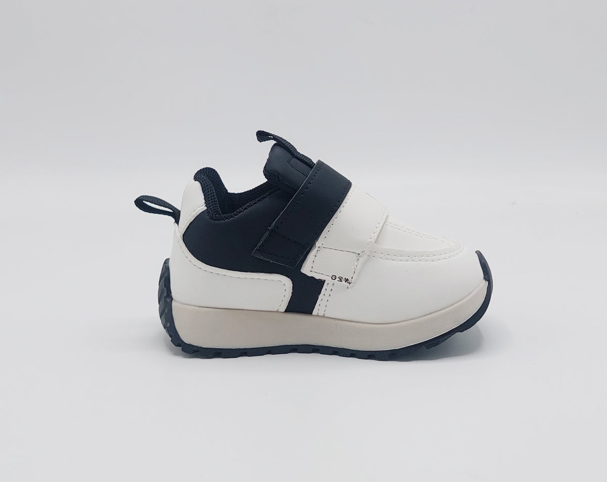 Trendy Looking Sneakers for Kids - CB90 (Black)