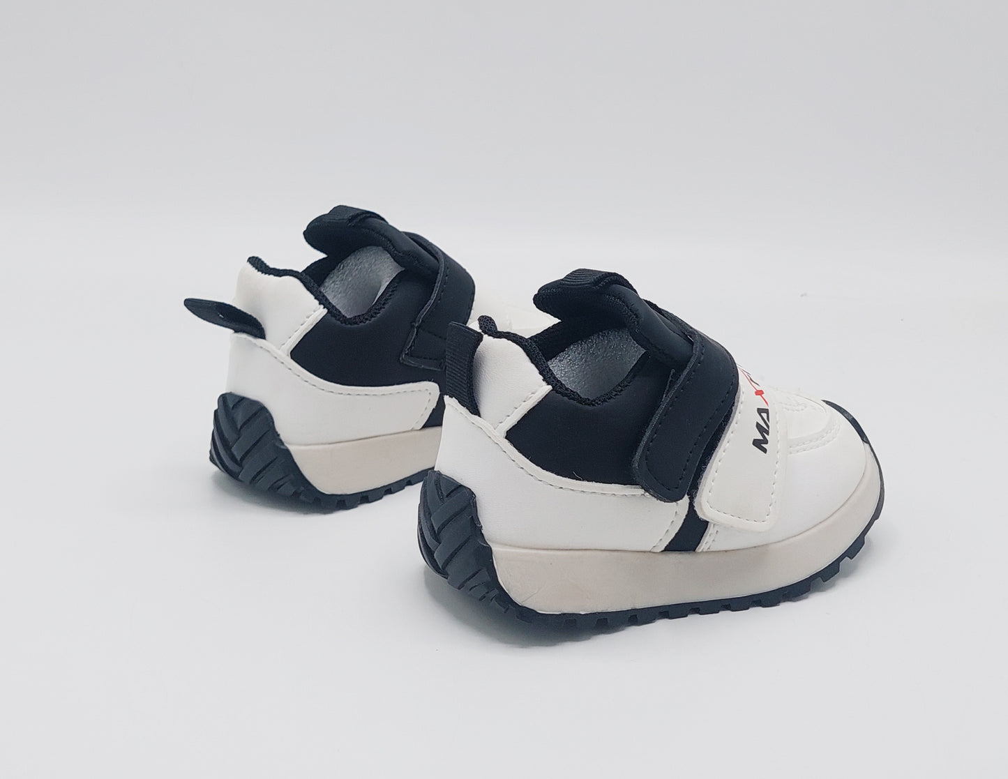 Trendy Looking Sneakers for Kids - CB90 (Black)