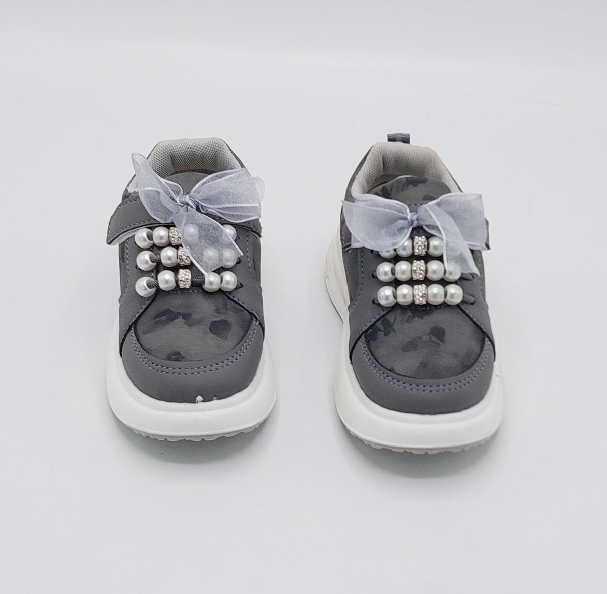 Beautiful Design Fancy Look Sneakers for Kids Girls - 818890 (Gray)