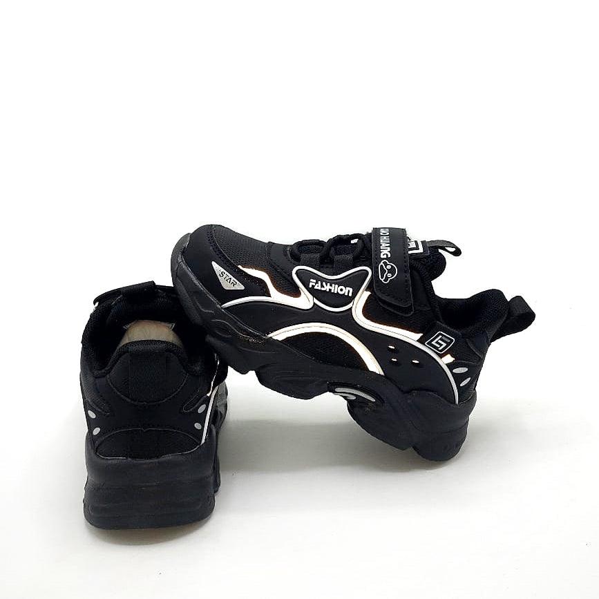 Imported Quality Light-Weight Trendy Look Sneakers for Kids - 32009
