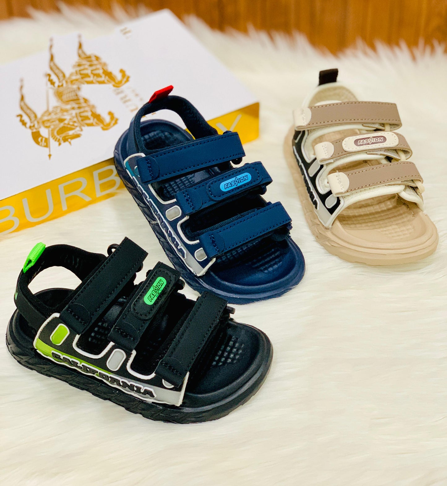 Soft Sole New Look Sandals for Kids - 510