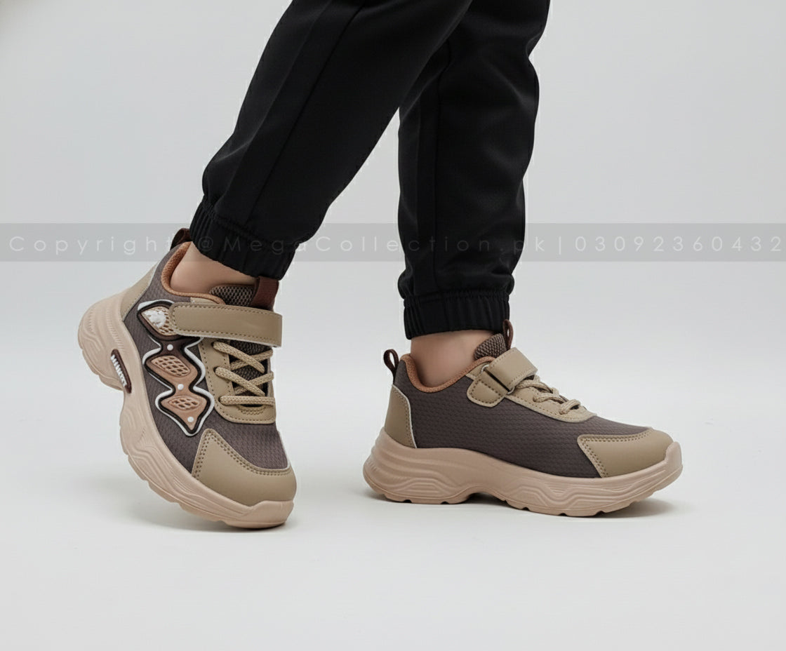 Premium quality Trendy Look Fashionable Sneakers for Kids - FLT-824