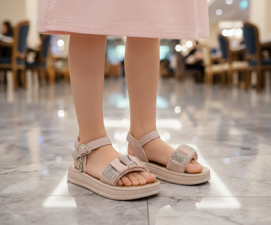 Girl's Beautiful Design Fancy Sandals - RJ09 (Pink)