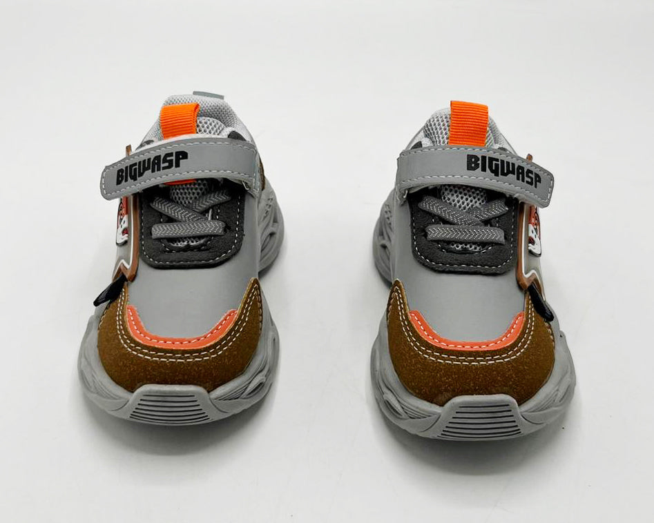 Lights In Sole Trendy Look Sneakers For Kids - AAB303