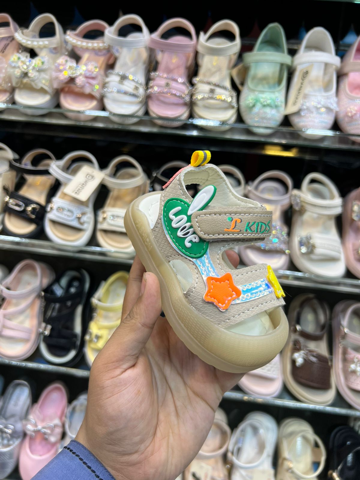 Lights in sole cute design sandals for kids - YC24