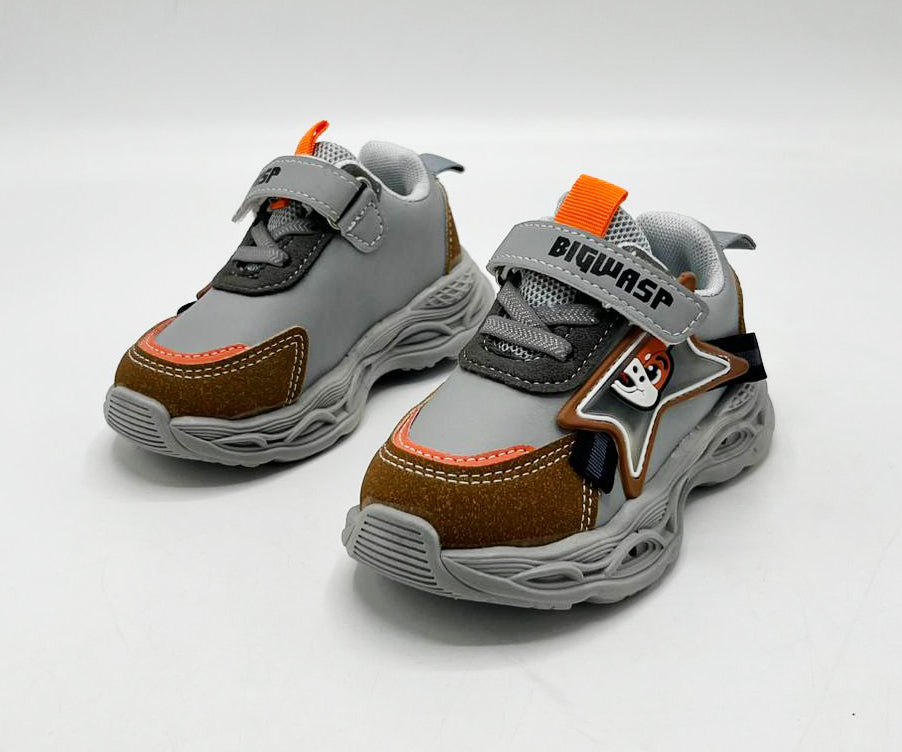 Lights In Sole Trendy Look Sneakers For Kids - AAB303