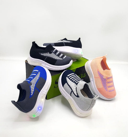 Easy-to-Wear Mesh Skechers with Light-Up Soles for Kids - A7