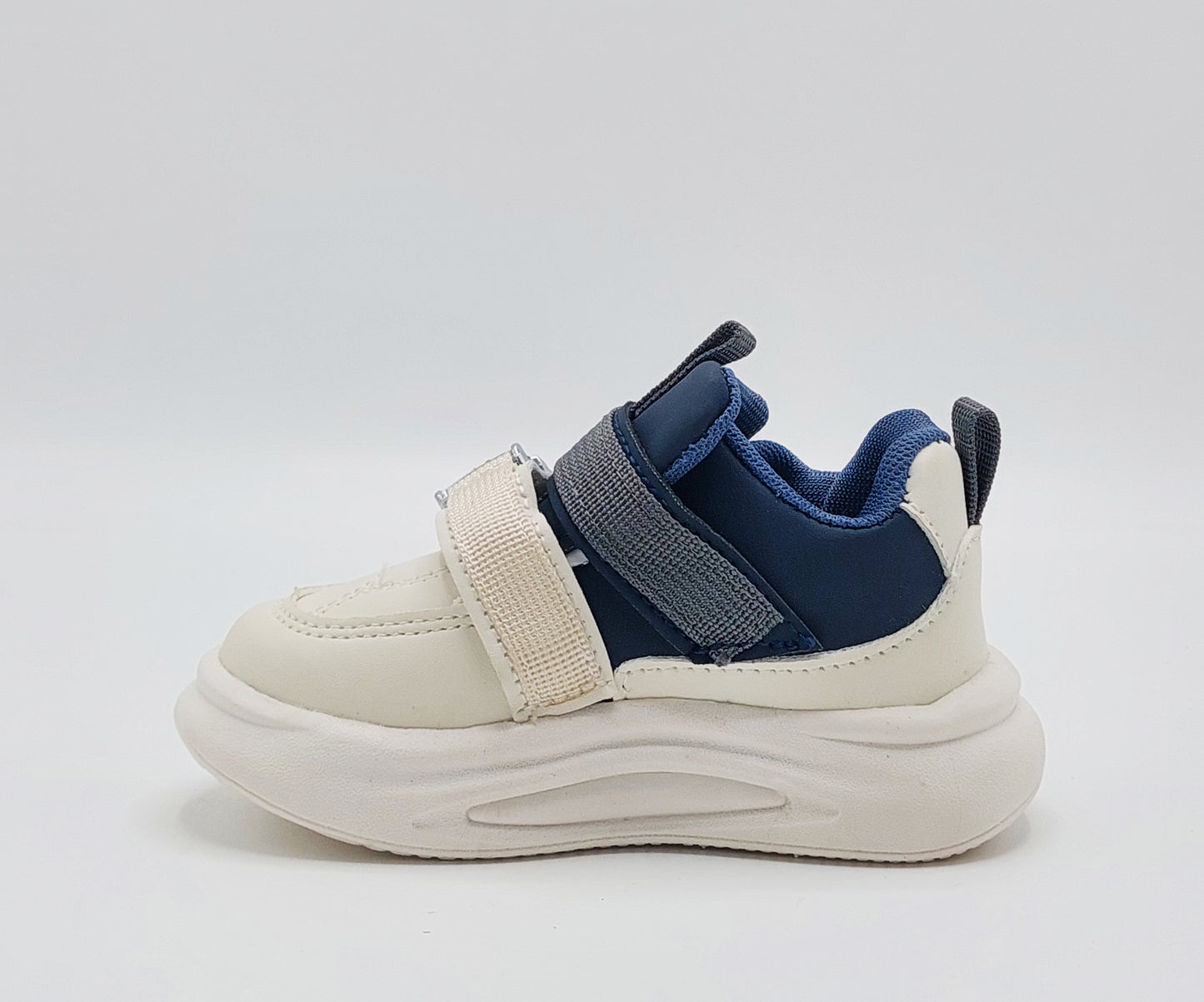 Premium Quality Trendy Look Sneakers for Kids - THA2025